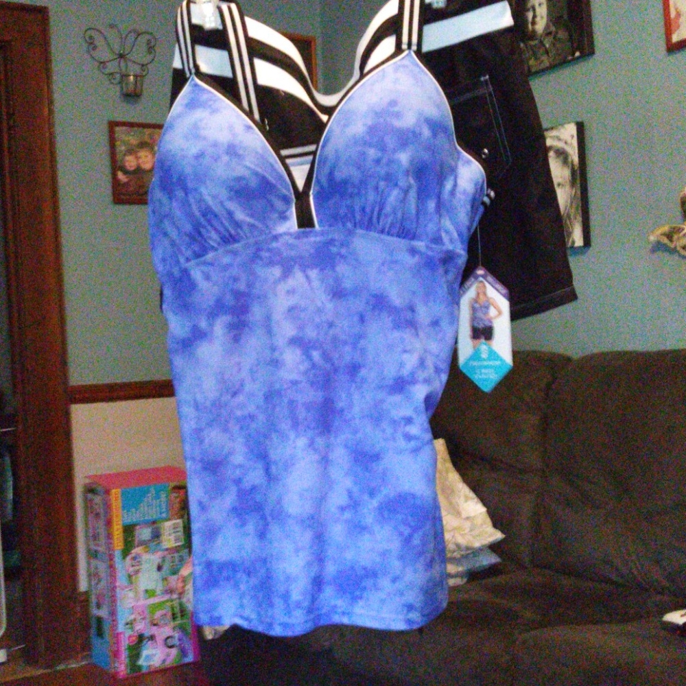 2 piece bathing suit
